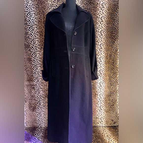 Preston & York Jackets & Blazers - Elegant Black Long trench Coat